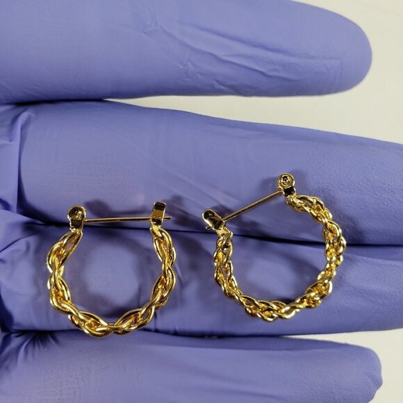 Women's Stunning Gold tone Twisted wire Design Hoop Earrings, #02 - Picture 6 of 6